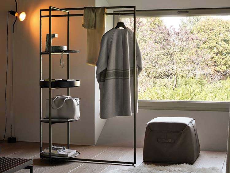 Вешалка Frag Bak Valet Stand