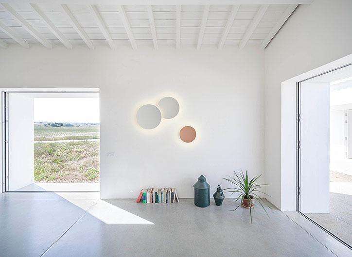 Бра Vibia Puck