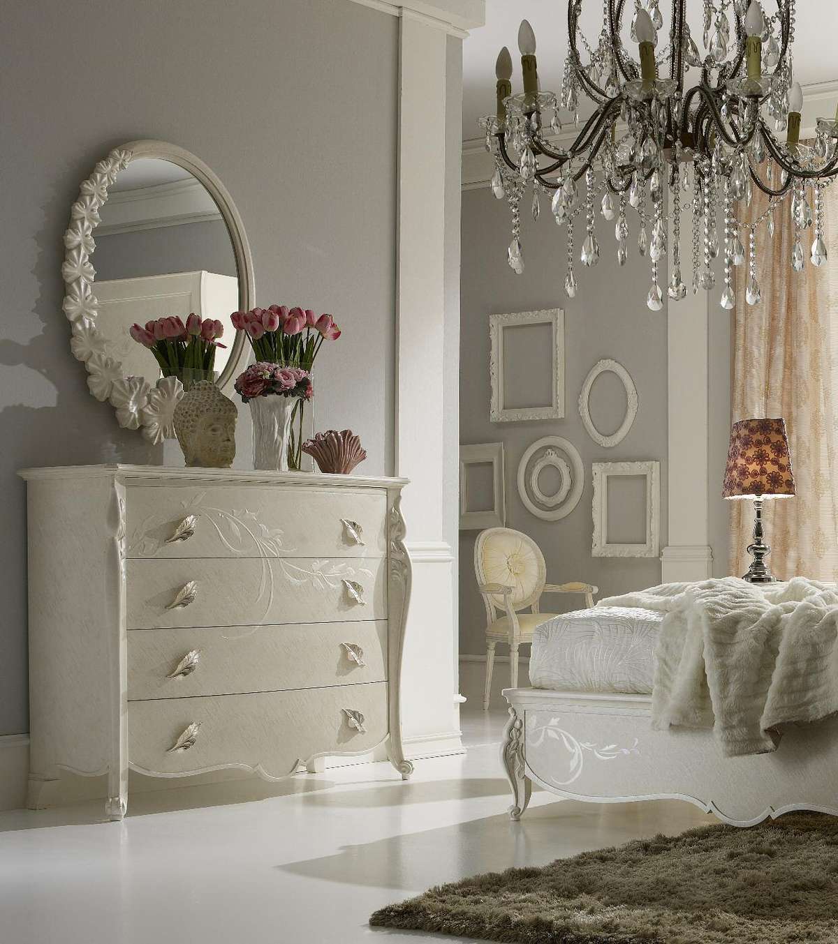 Комод в спальню Maestri Artigiani 565