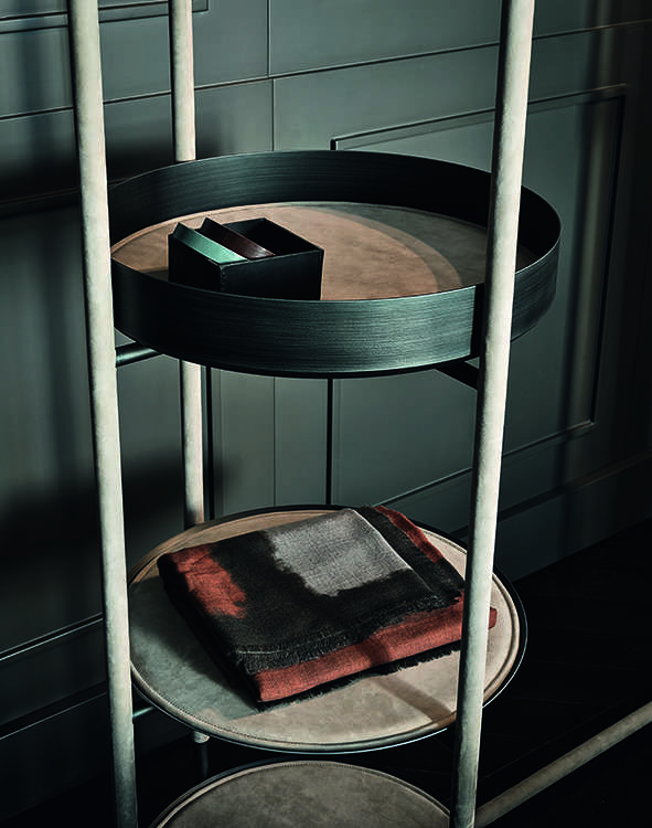 Вешалка Frag Bak Valet Stand