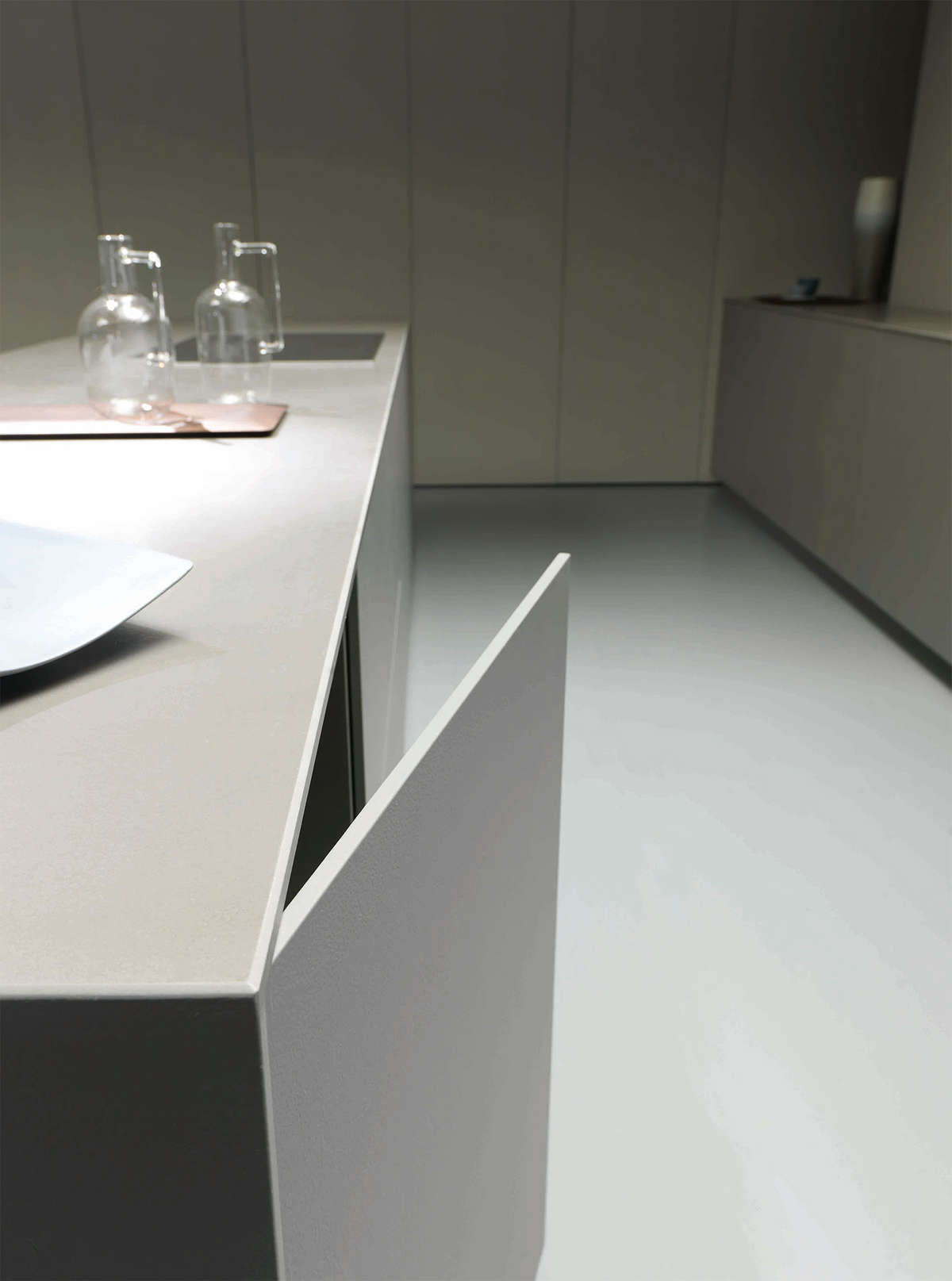 Кухня Modulnova Blade Resina / Carrara 22