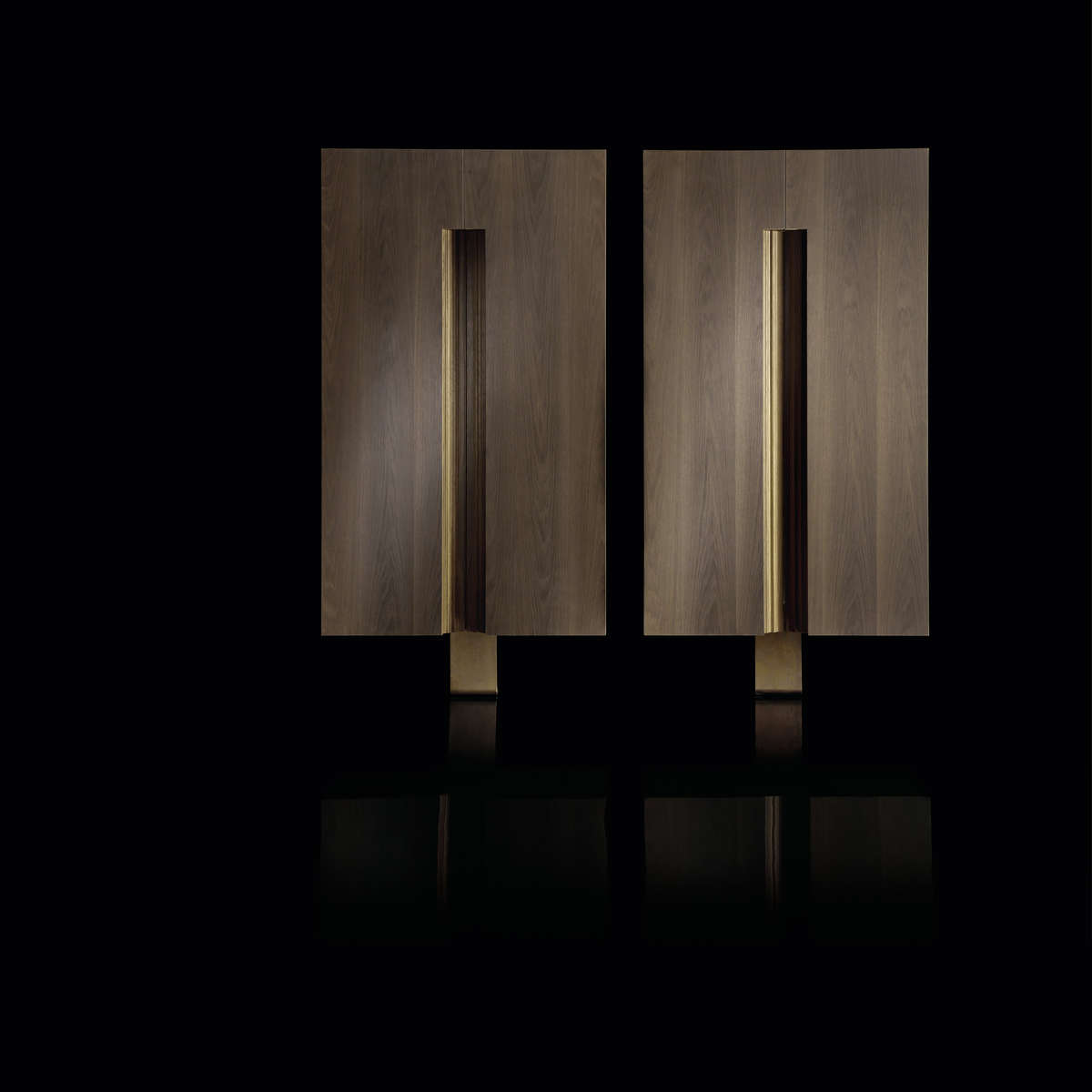 Бар Henge Frame Cabinet