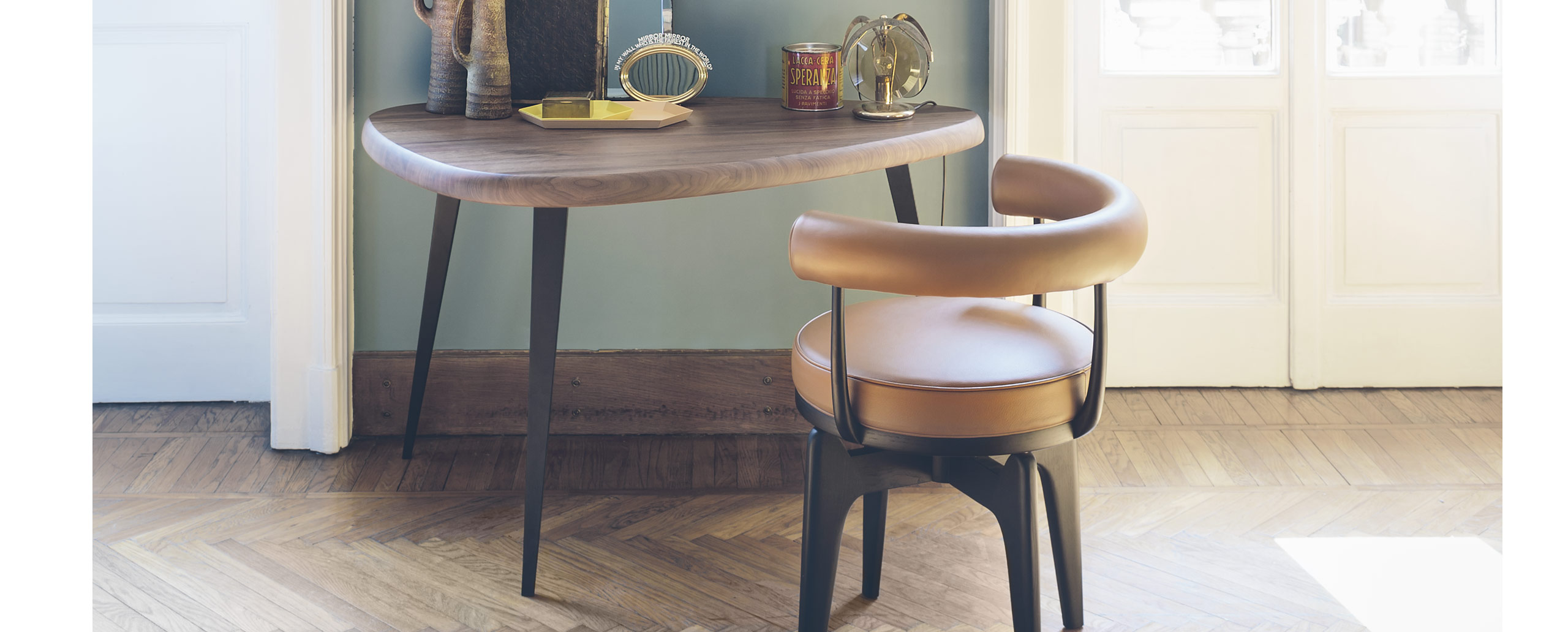 Стул Cassina 528 Indochine