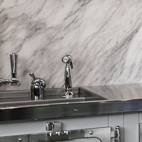 Дозатор для мыла с вентилем Officine Gullo