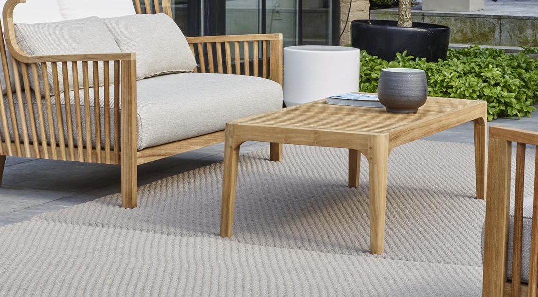 Стол Ligne Roset Elizabeth