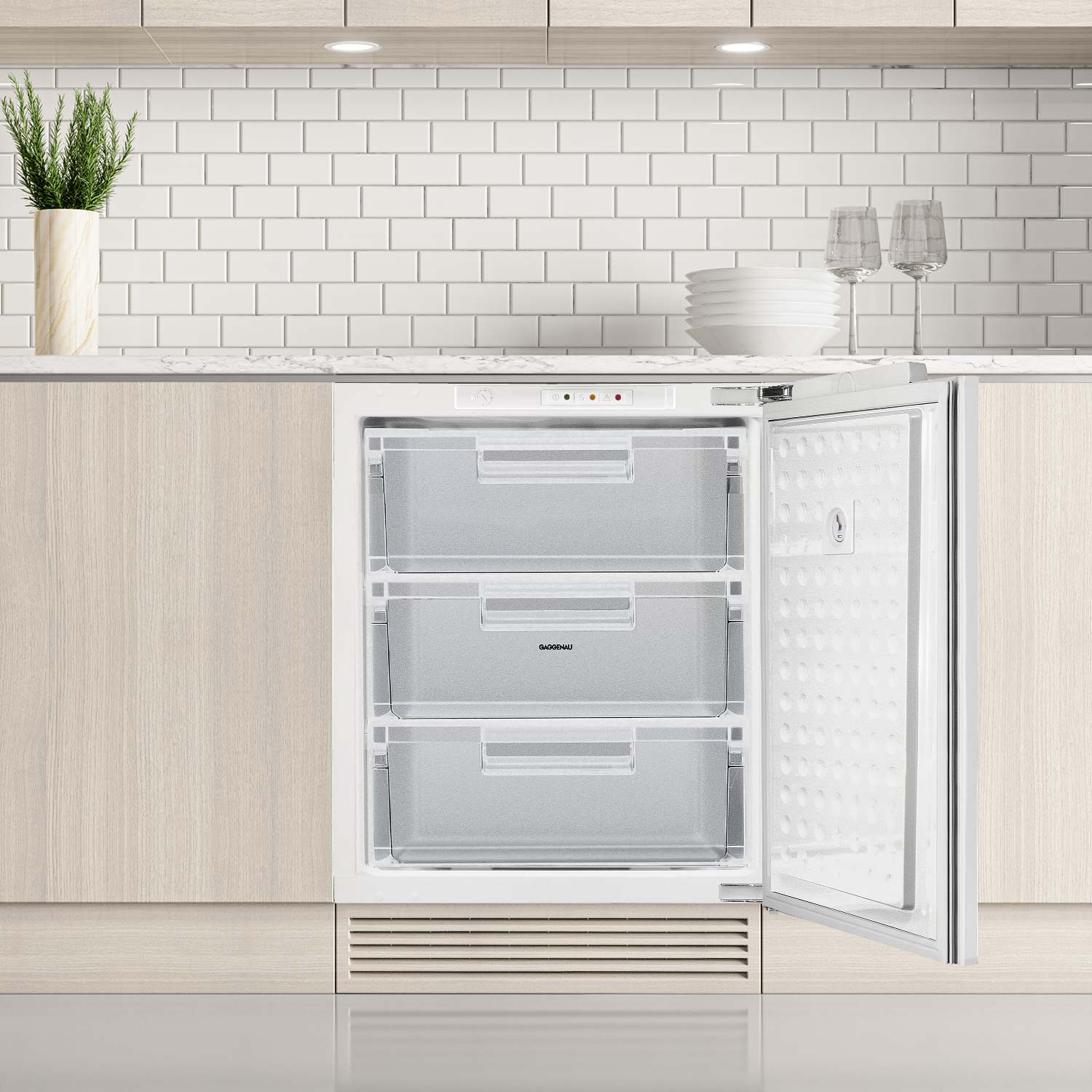 Встраиваемая морозильная камера Officine Gullo Under counter freezer 60 cm professional series / Freezer sottopiano 60 cm serie professional